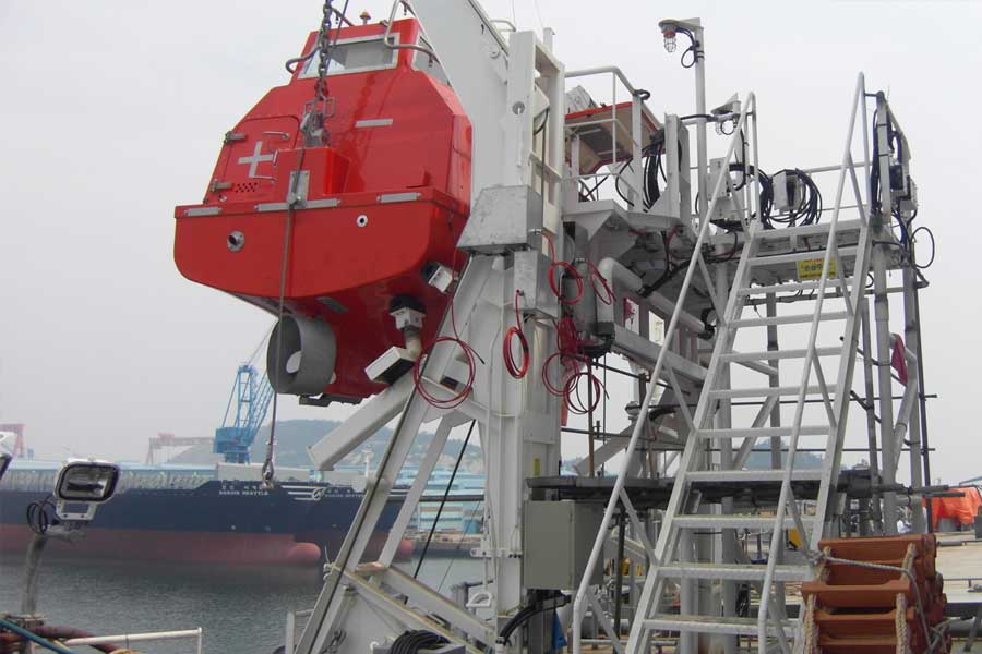 lifeboat-davit-winch